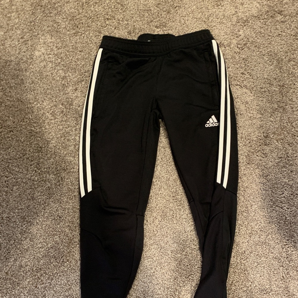 Men’s Adidas joggers